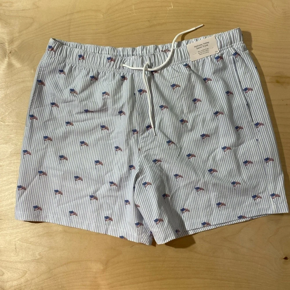 Hollister stylish swim